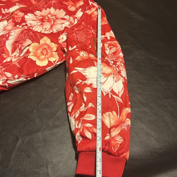 *SOLD* White Mark Floral Jacket Red/White With No Callouts Size 2X - Picture 8 of 8
